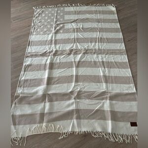Lexington Flag Patterned Soft Throw